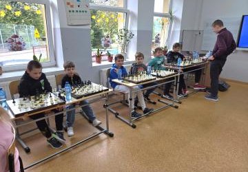 Szkolna symultana szachowa