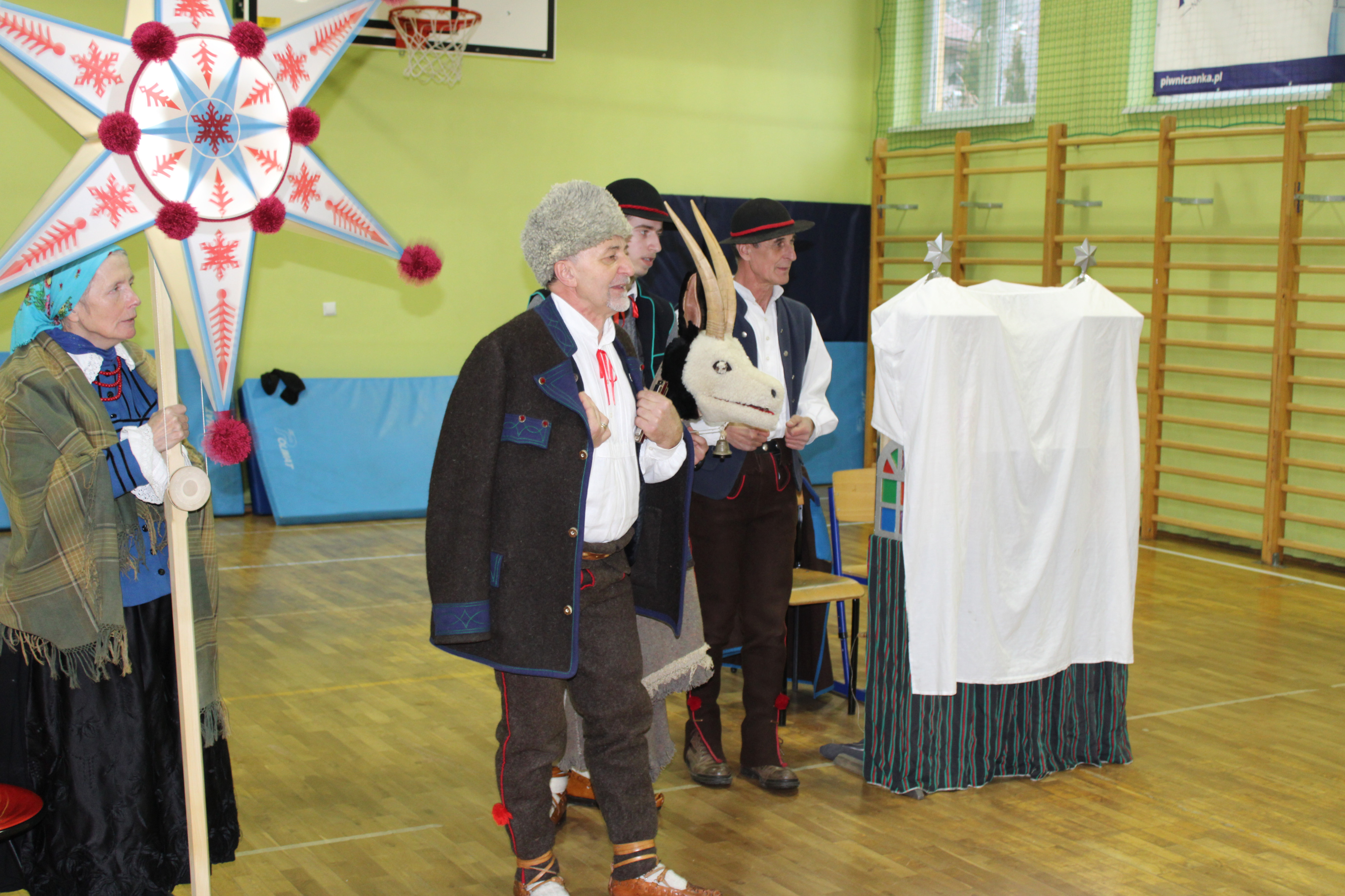 Szopka bożonarodzeniowa w wykonaniu ,,Doliny Popradu