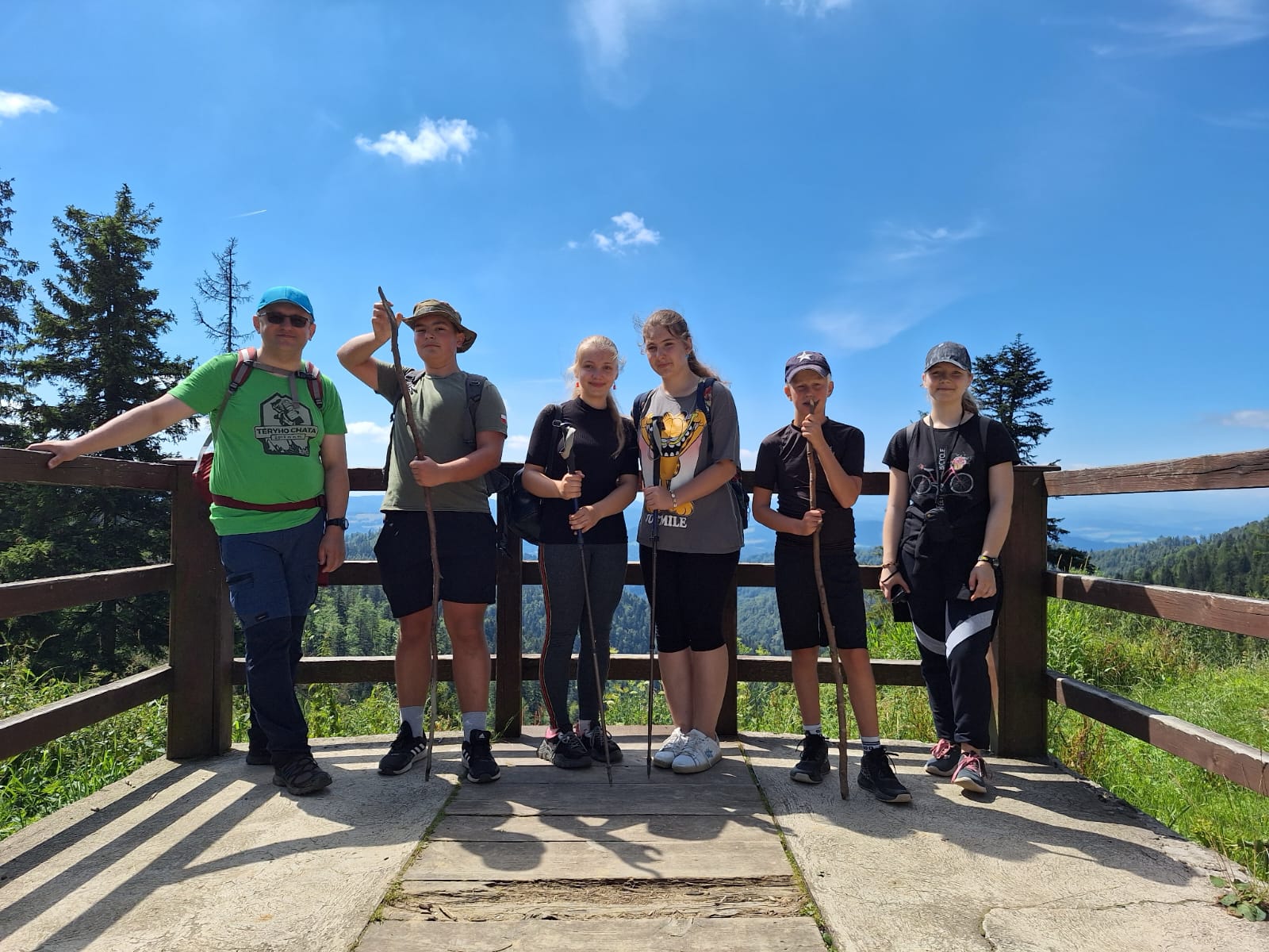 Ruch to zdrowie - wakacyjne wyprawy z Księdzem Proboszczem Krzysztofem Wójsem